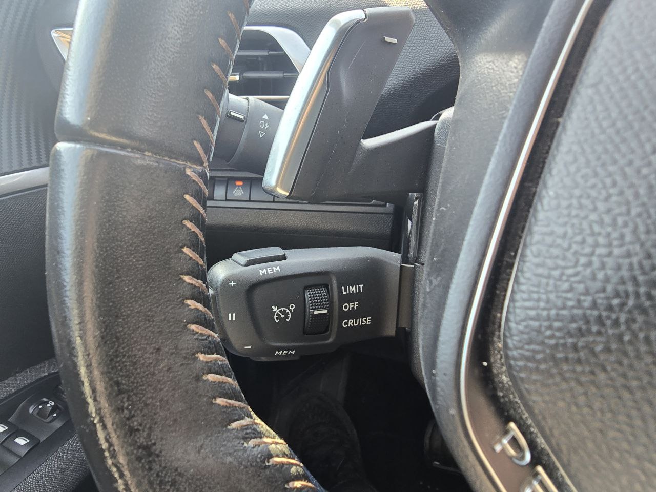 PEUGEOT 5008 Business