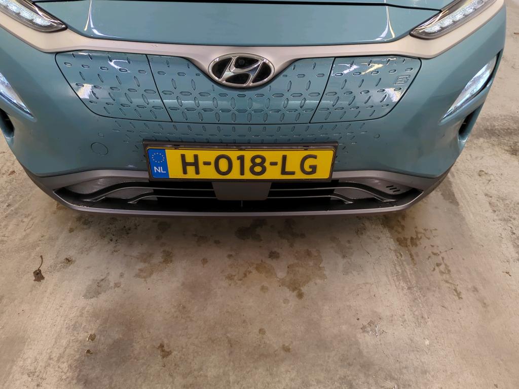 Hyundai Kona Premium