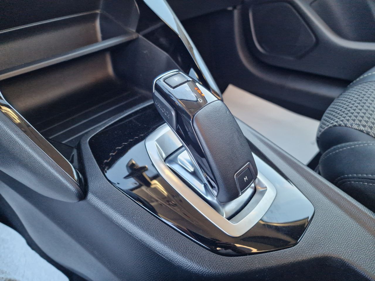 Peugeot 208 Allure Pack