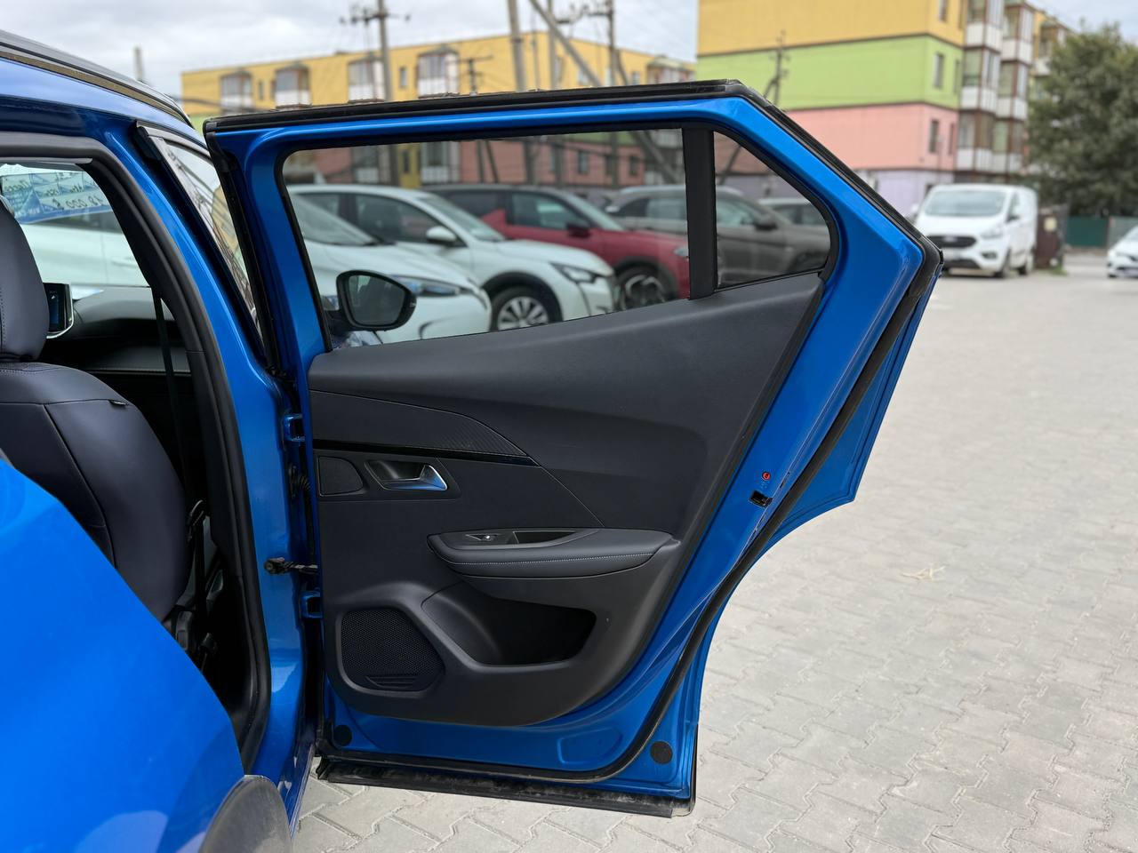 Peugeot 2008 ALLURE