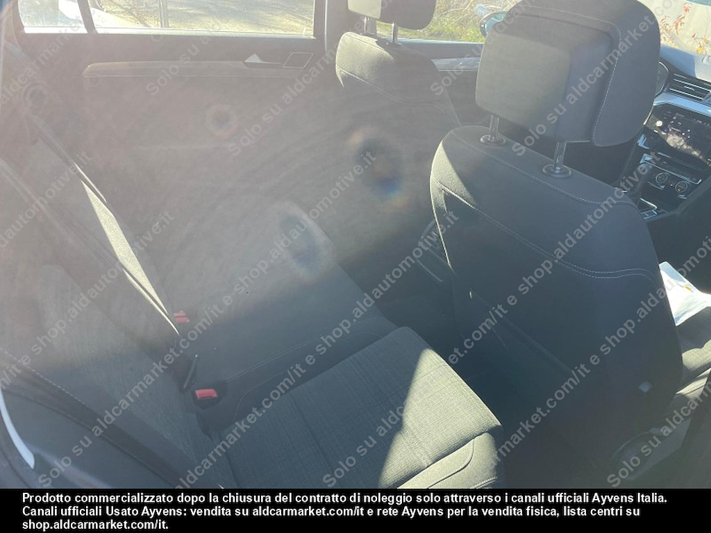 Volkswagen Passat Business