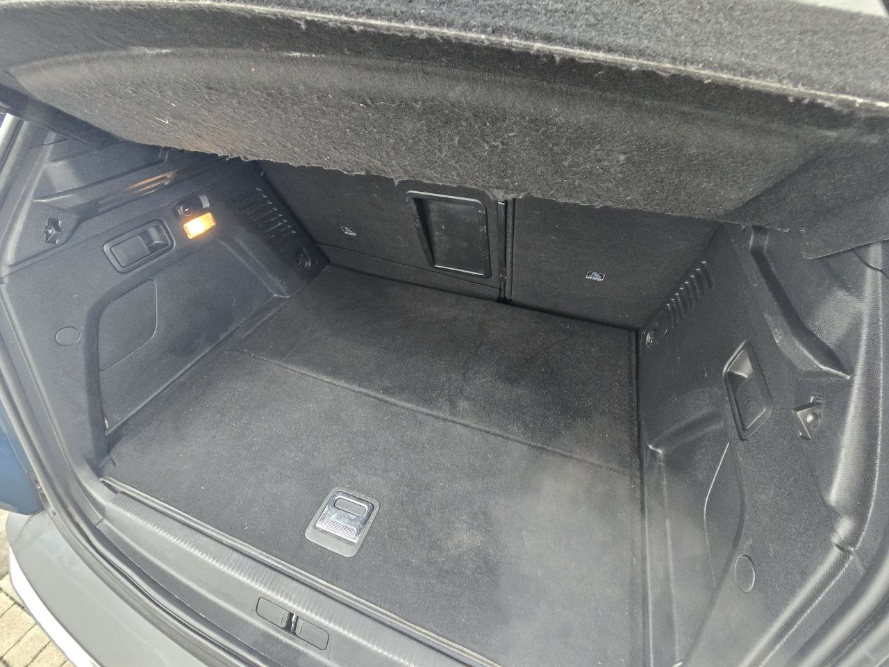 Peugeot 3008 Allure HYBRID