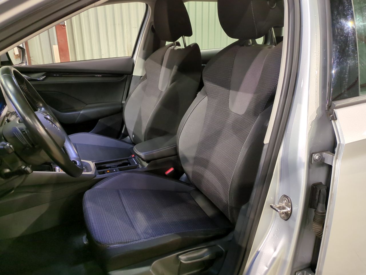 Skoda Octavia A8 4WD Business