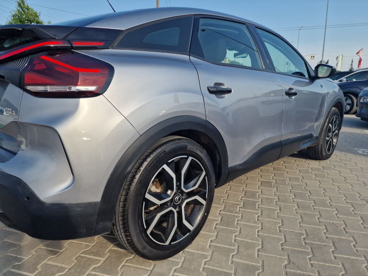 Citroen C4