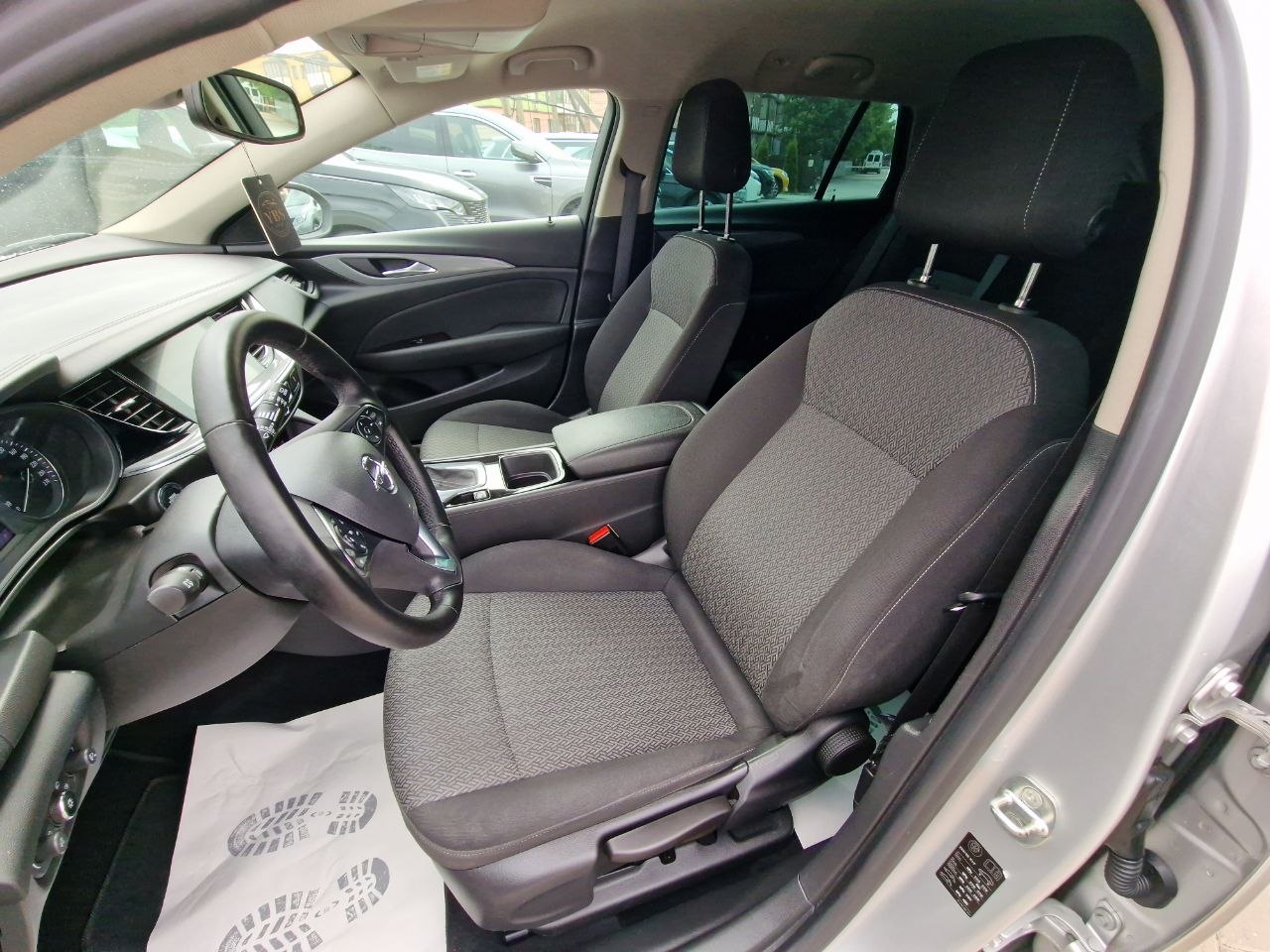 Opel Insignia Business Edition
