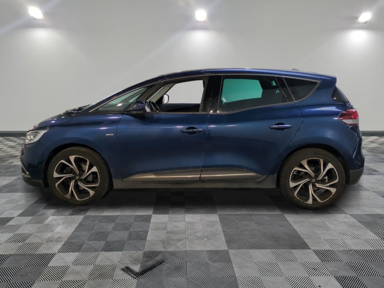 Renault Scenic Bose Edition