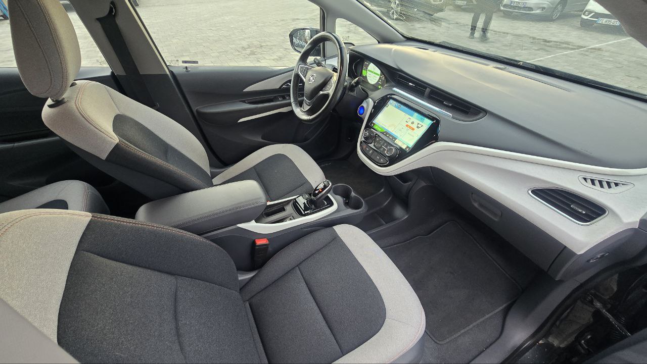 Opel Ampera-e Business