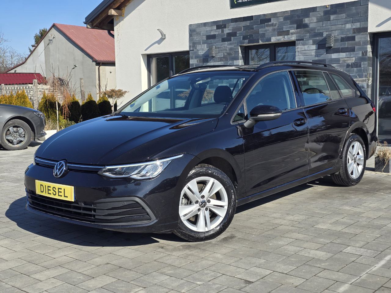 Volkswagen Golf Life Business