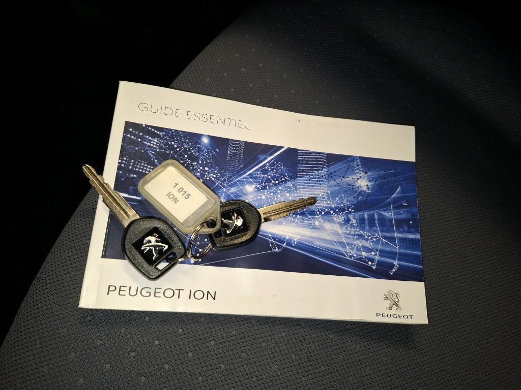 Peugeot iOn