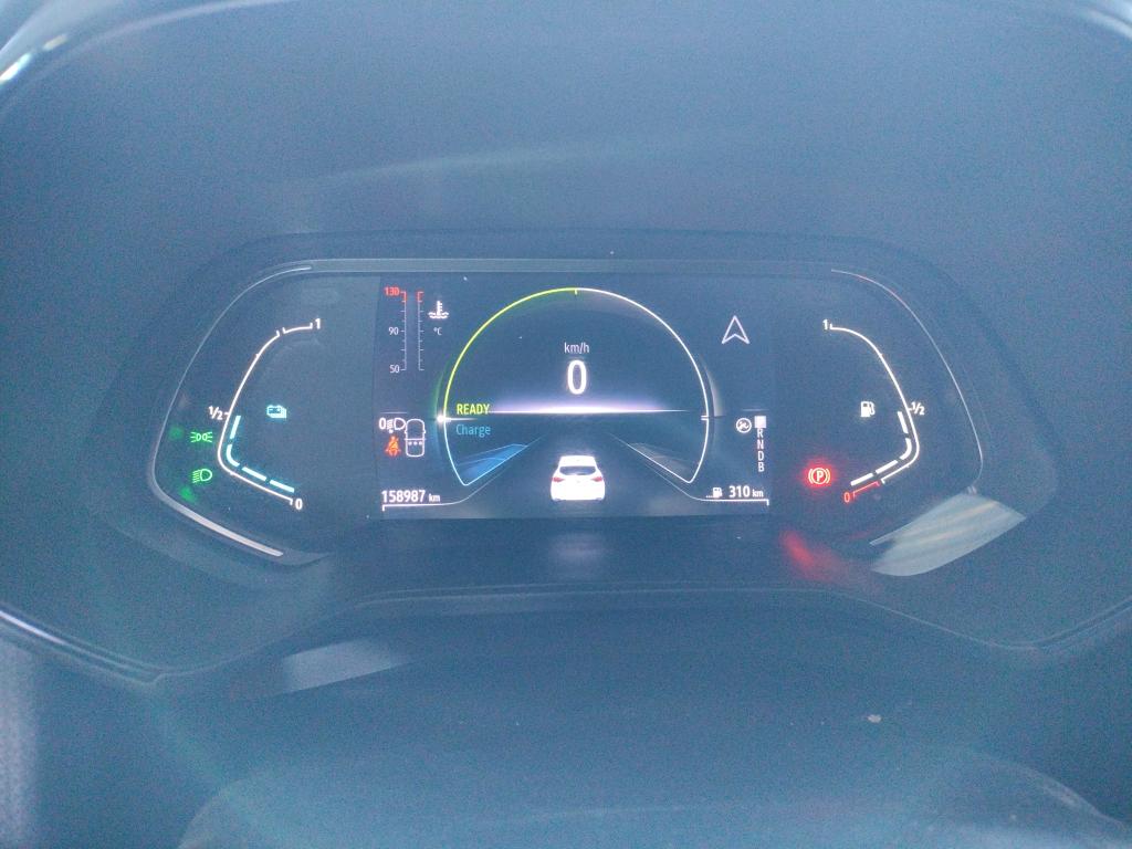 Renault Clio HYBRID Business