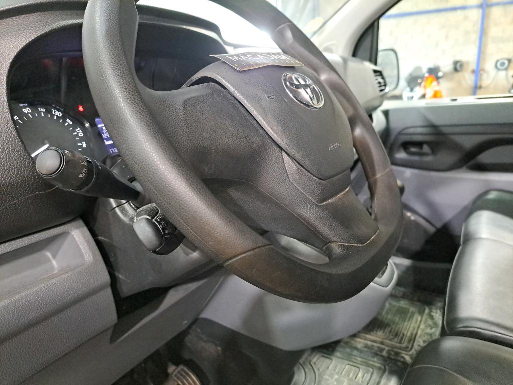 TOYOTA PROACE LONG