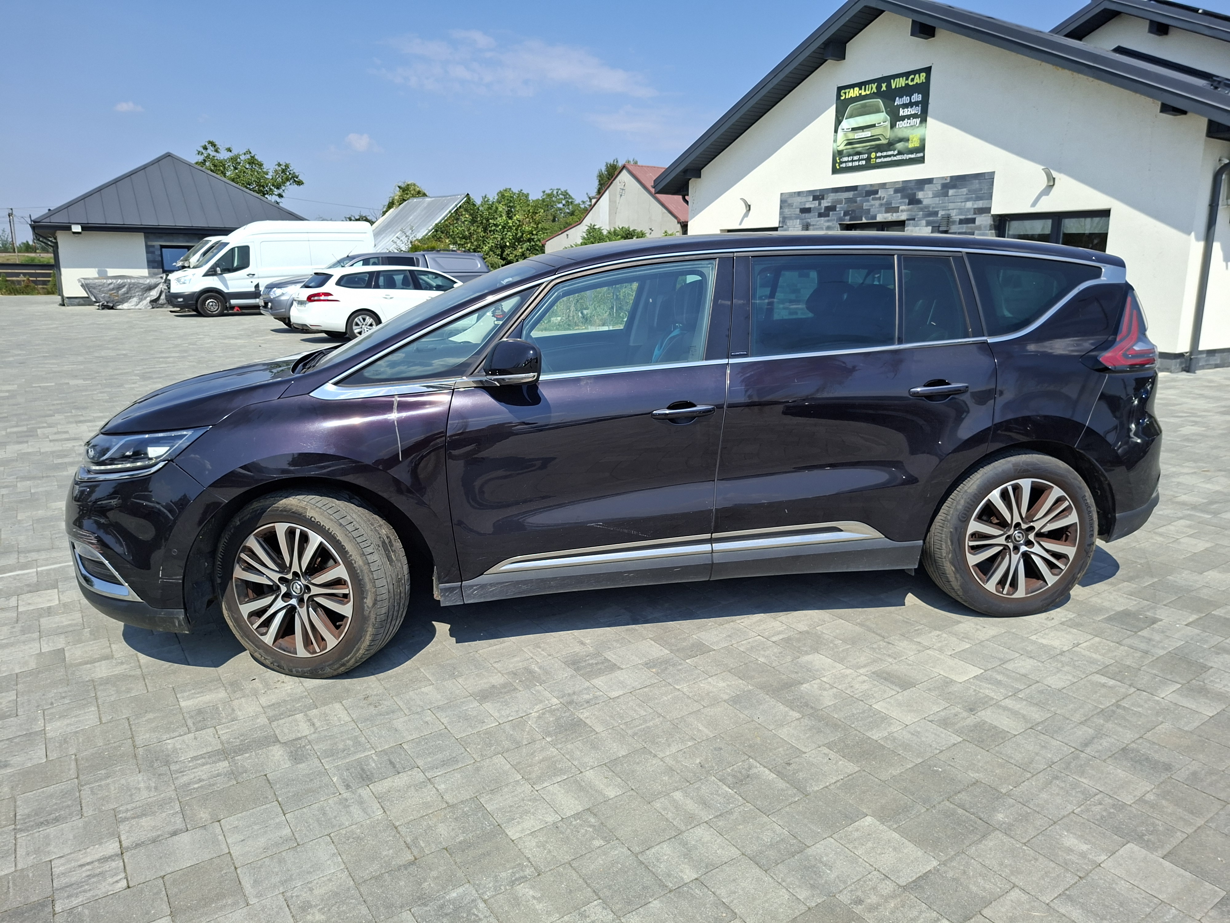 Renault Espace Initiale Paris
