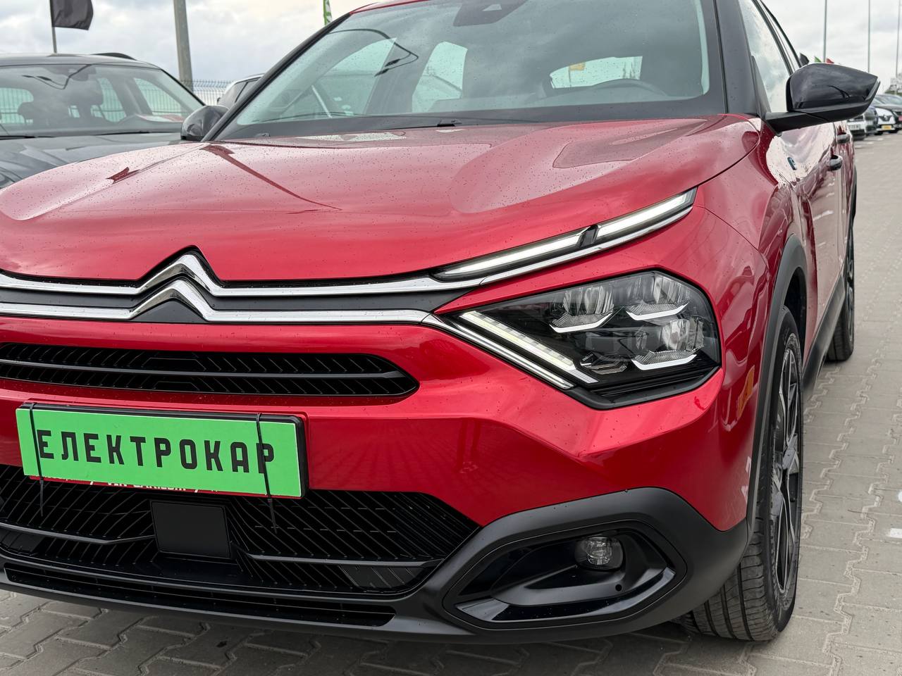 Citroen E-C4