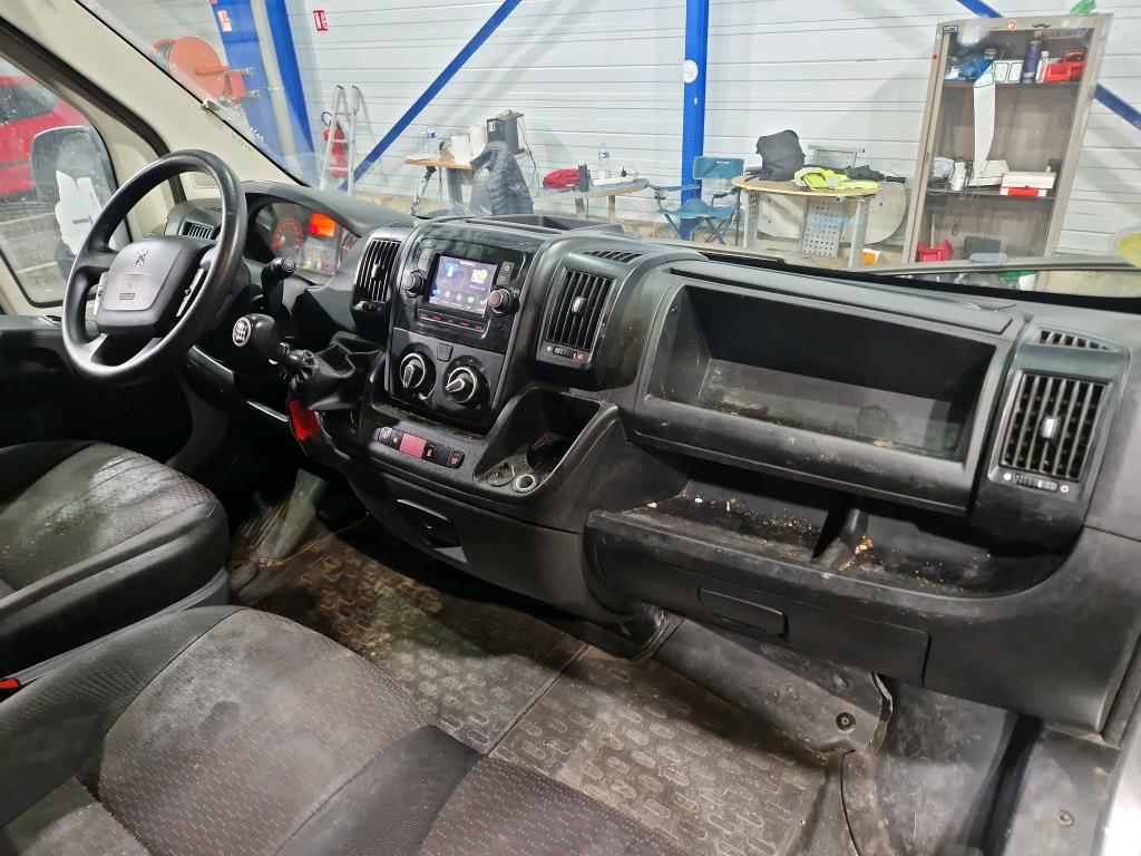 Peugeot Boxer FRGN L2H1